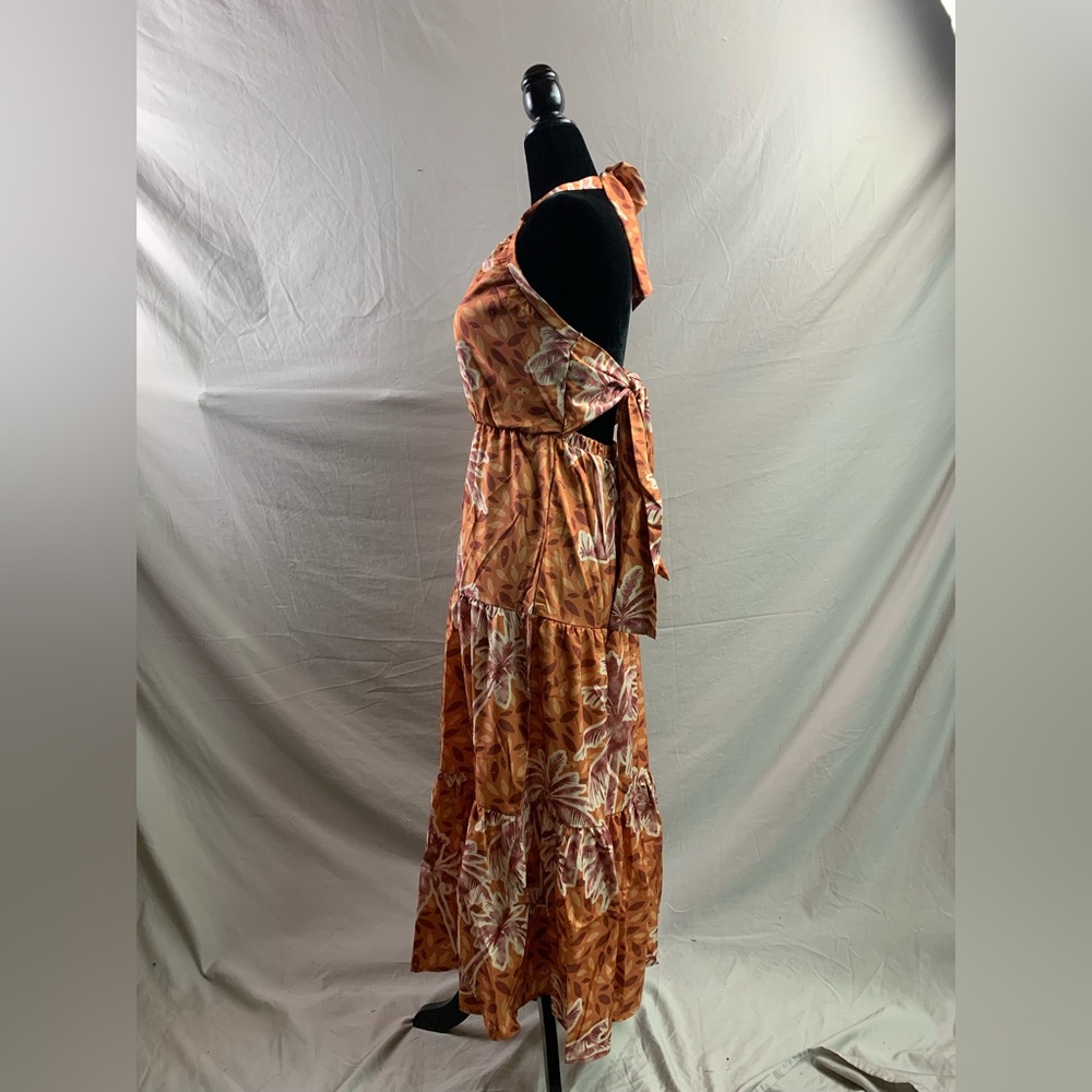 Tropical Print Ruffle Hem Tie Back Halter Dress - Picture 8 of 10